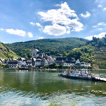 Haus Am Ufer Mit Rheinpanoramablick Koblenz (Rhineland-Palatinate) Exterior foto